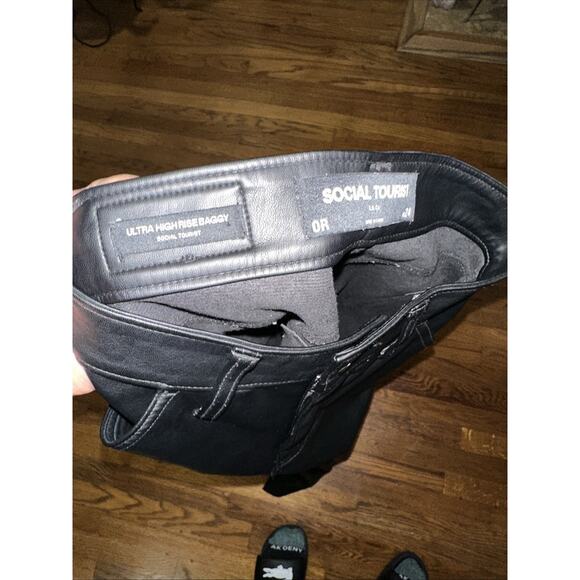 Social Tourist Feux Leather Pants Black Waist 24 Size 0R Ultra High Rise Baggy - Picture 10 of 14